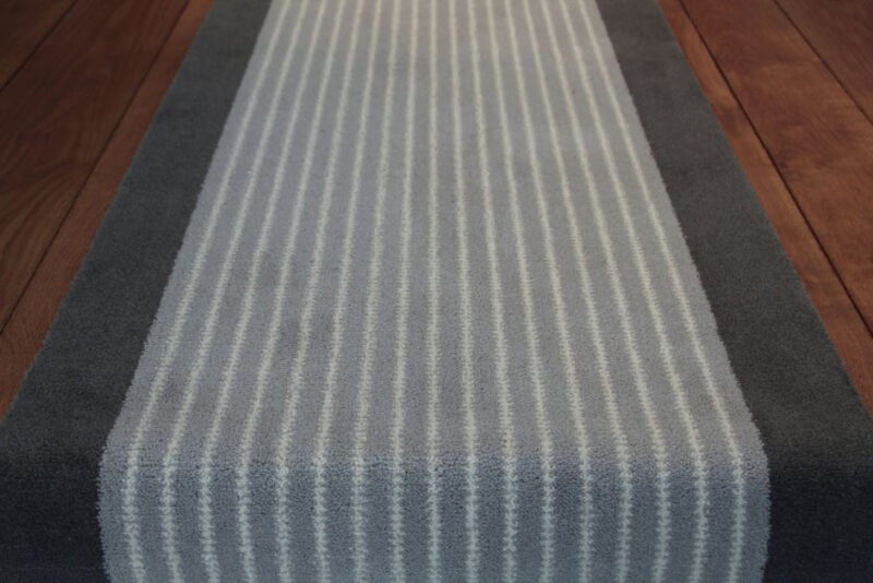 Axminster Coulisses d'escalier, Zip I. Anthracite moyen, Gris givré, Blanc