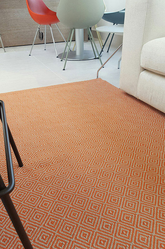Maßgefertigte Teppiche, Flatweave Diamond Bespoke. Leinen & Orange