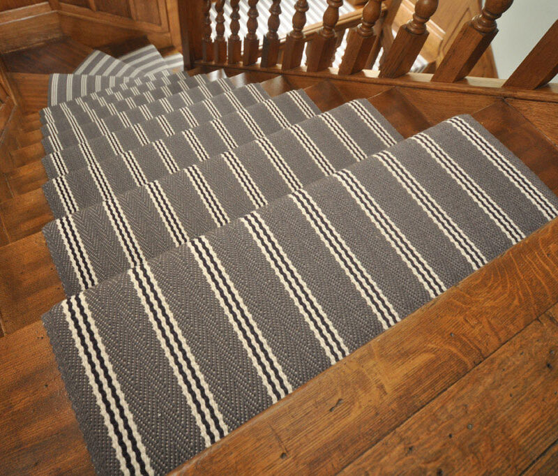 Maßgefertigte Treppenläufer, Flachgewebe Special Stripe - Gunmetal, Weiß, Sp. Lila