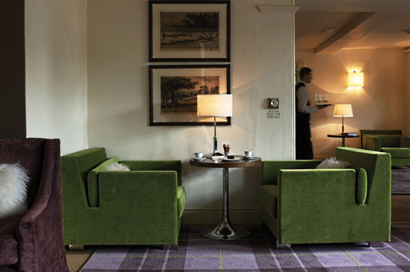 Maßgeschneiderte Wollteppiche, The Peacock Special Tartan Rugs